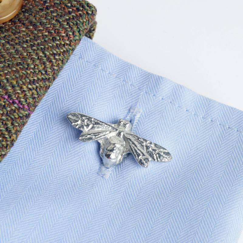 Handgemachte Manschettenknöpfe Mit Biene Aus Zinn Versilberte Beschläge, Geschenk Für Bienenliebhaber von GloverandSmith