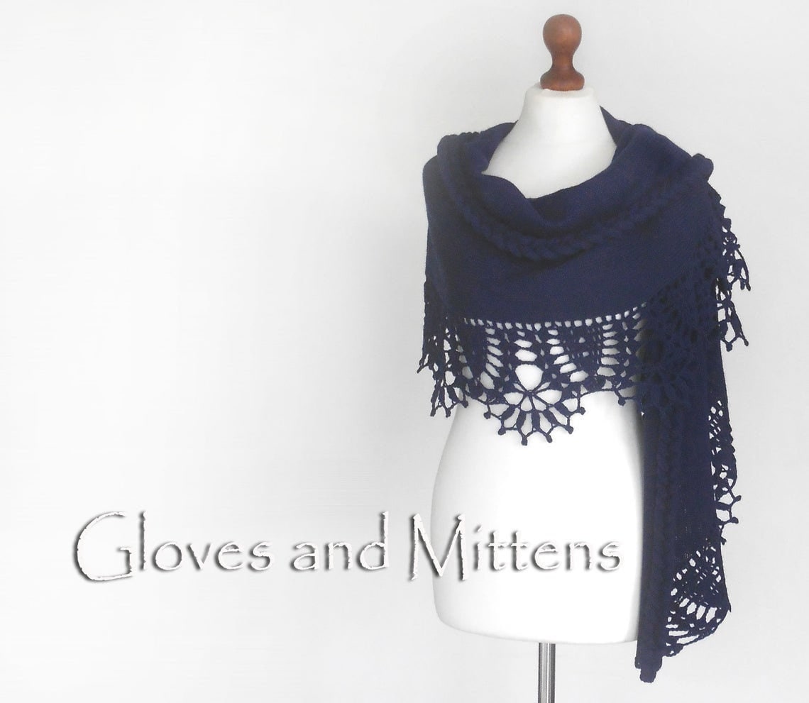 Hochzeit Stola Blau, Braut Bolero, Schultertuch, Blau Gehäkelte Stola, Cape, Brautjungfer, Übergröße Hochzeit Stola Blau, Braut Bolero, Schultertuch, Blau Gehäkelte Stola, Cape, Brautjungfer, Übergröße von GlovesAndMore