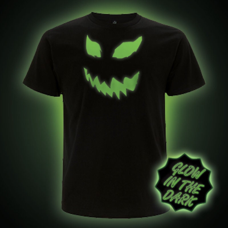 Glow in The Dark T-Shirt. Gruseliges Kürbisgesicht | Unisex Classic Fit Glow in The Dark T-Shirt. Gruseliges Kürbisgesicht | Unisex Classic Fit von GlowClothing