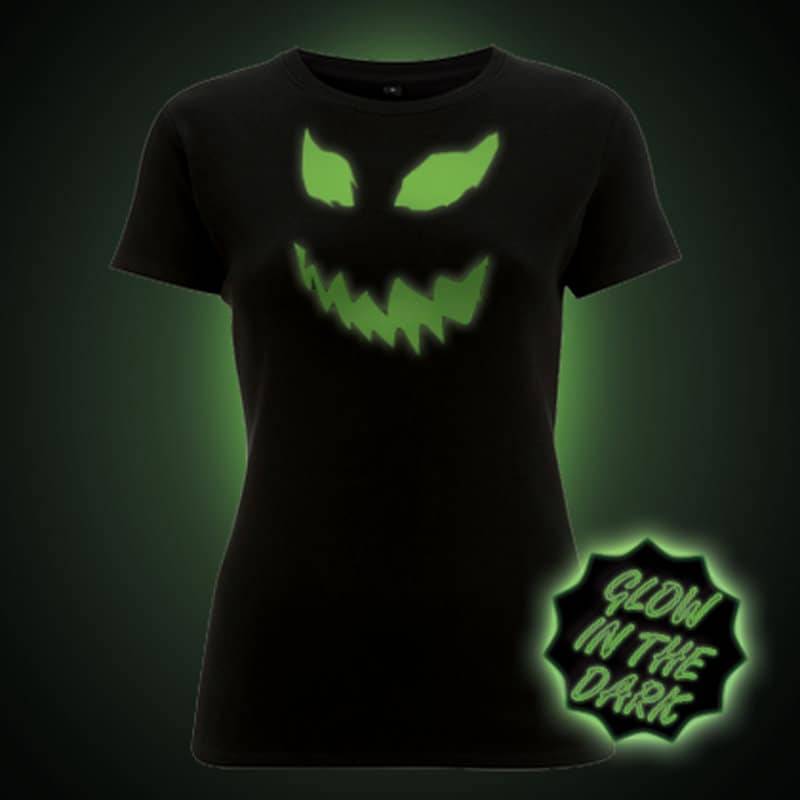 Glühen Im Dunklen T-Shirt. Gruseliges Kürbis-Gesicht | Frauen-Passform Glühen Im Dunklen T-Shirt. Gruseliges Kürbis-Gesicht | Frauen-Passform von GlowClothing