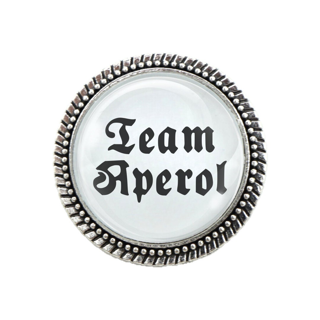 Gaudibrosche "'team Aperol'' | Trachtenbrosche Anstecker |In Silber Oder Bronze Im Geschenk-Etui Trachten Accessoire von GlubbalDE