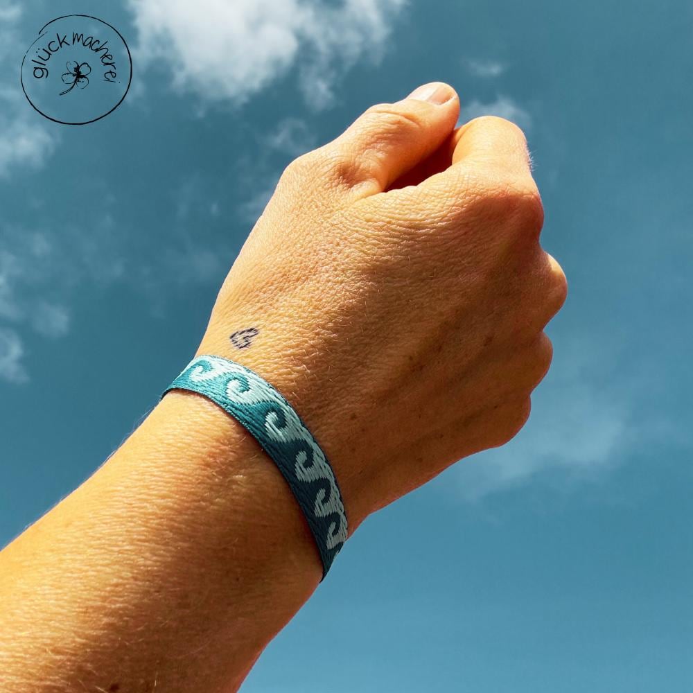 Festival Armband - Statement Webarmbarnd Hippie Style Boho Sommer Best Friends Strong Good Vibes Happiness Sister Love von Glueckmacherei