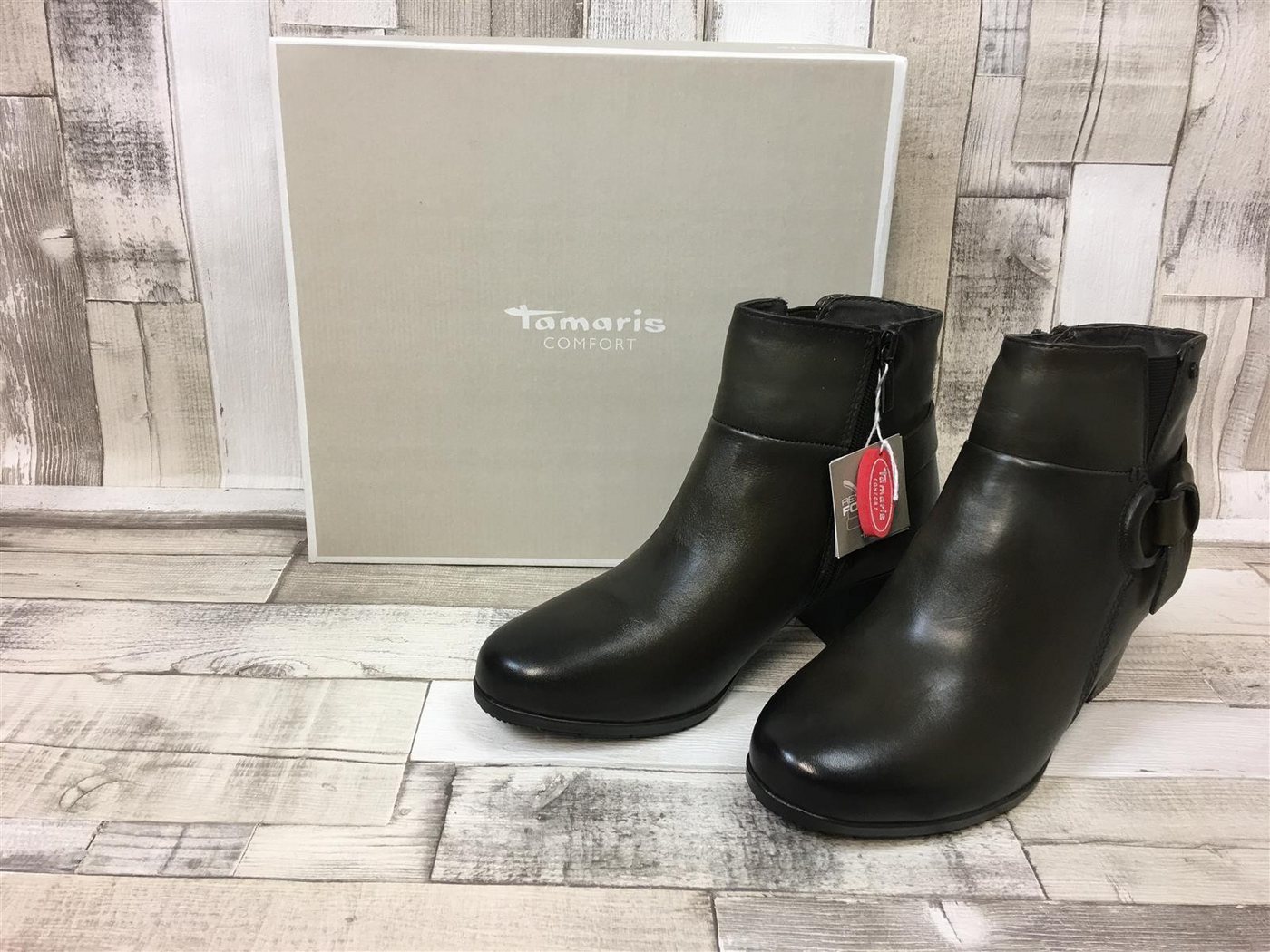 GlücksNugget Comfort Damen Stiefelette oliv geknotetem Zierband, 4 cm Absatz Stiefelette von GlücksNugget