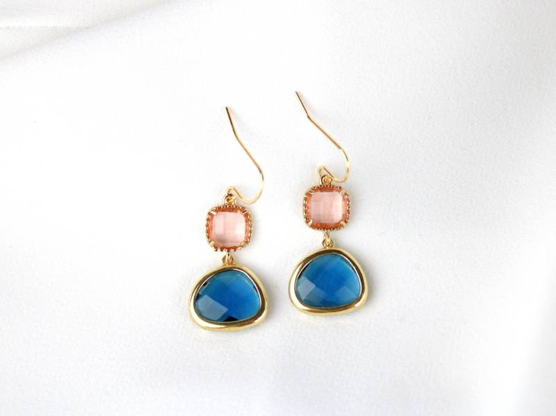 Saphir Blaue Ohrringe Vergoldet. Pfirsich Champagner Kristall Ohrhänger Navy Blue. Geschenk Für Valentinstag von GluecksbringerinShop