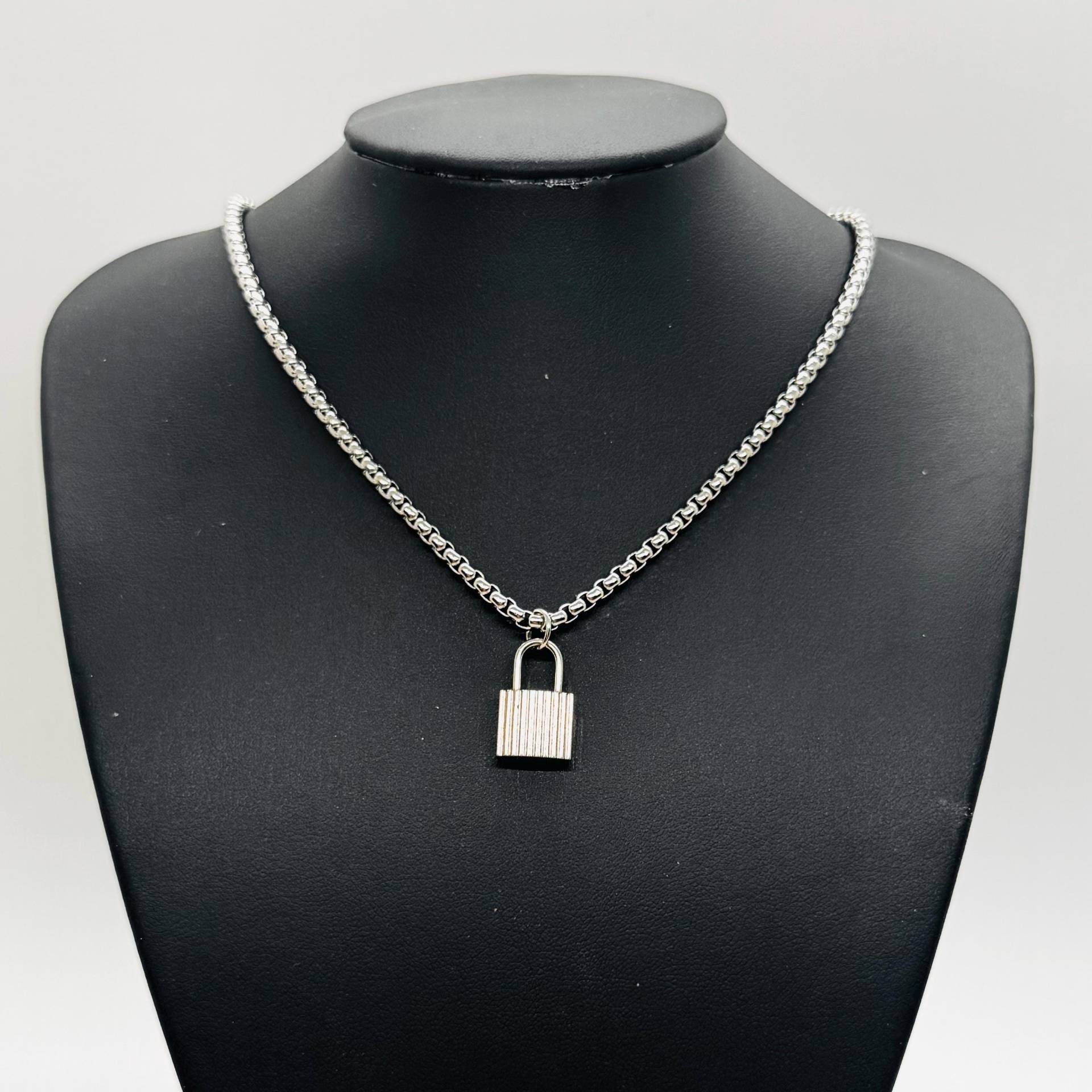 Halskette Mit Vorhängeschloss Silber Aus Edelstahl- Kette Anhänger Wasserfest - Herren Damenkette Geschenk Für Sie U. Ihn von GluecksengeI