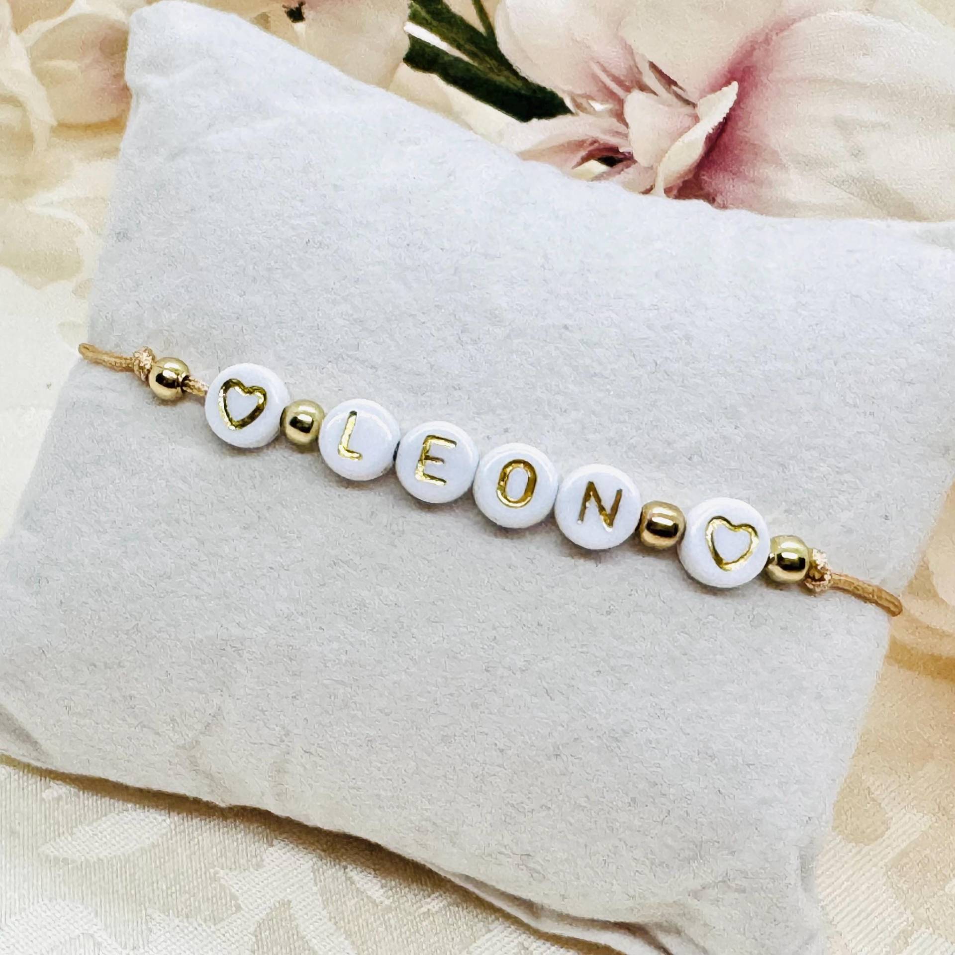 Personalisiertes Makramee Armband Mit Zwei Herzen - Buchstaben Freundschaftsarmband Namensarmband von GluecksengeI