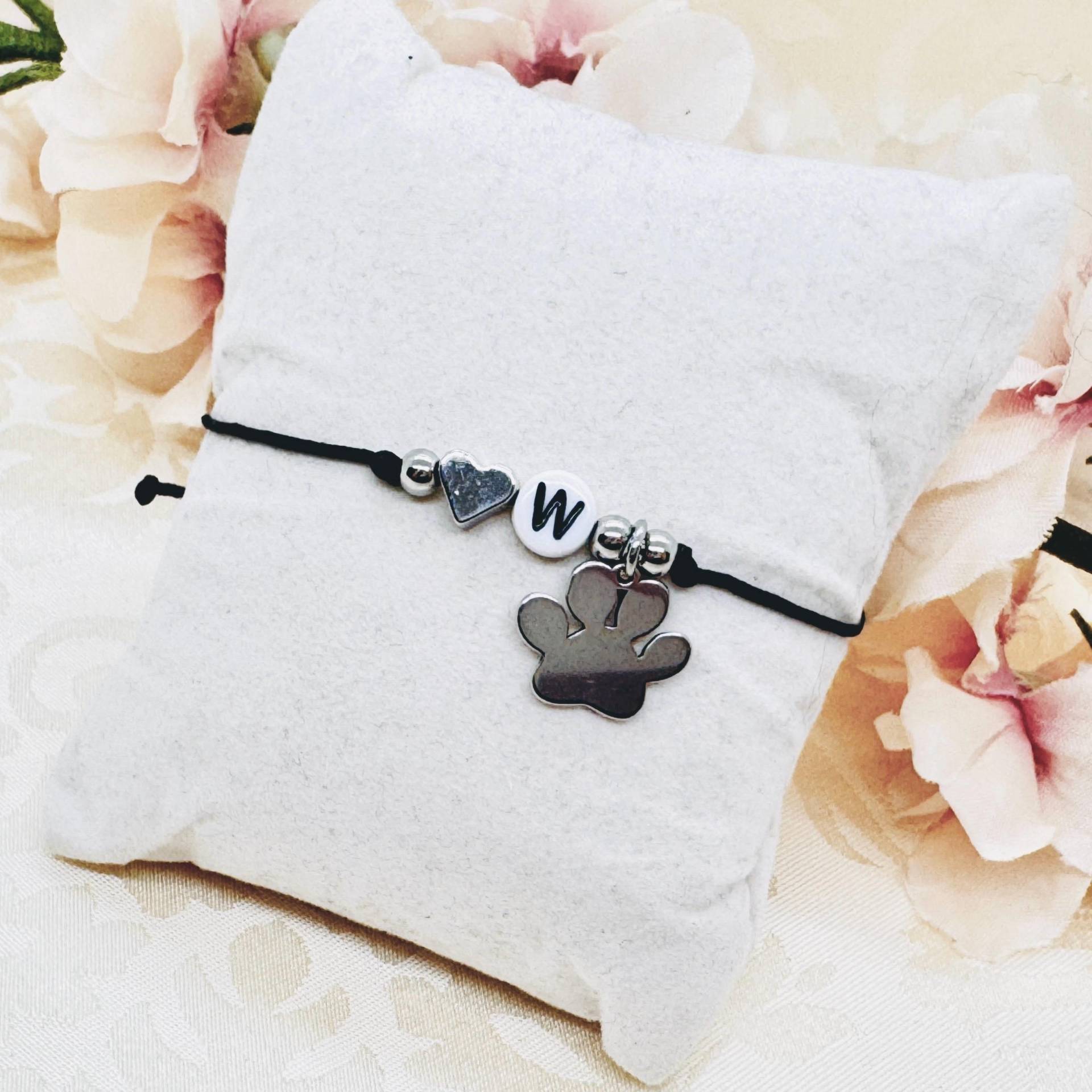 Personalisiertes Pfötchen Armband Silber - Verstellbares Buchstaben Mit Tierpfote Personalisiertes Pfötchen Armband Silber - Verstellbares Buchstaben Mit Tierpfote von GluecksengeI