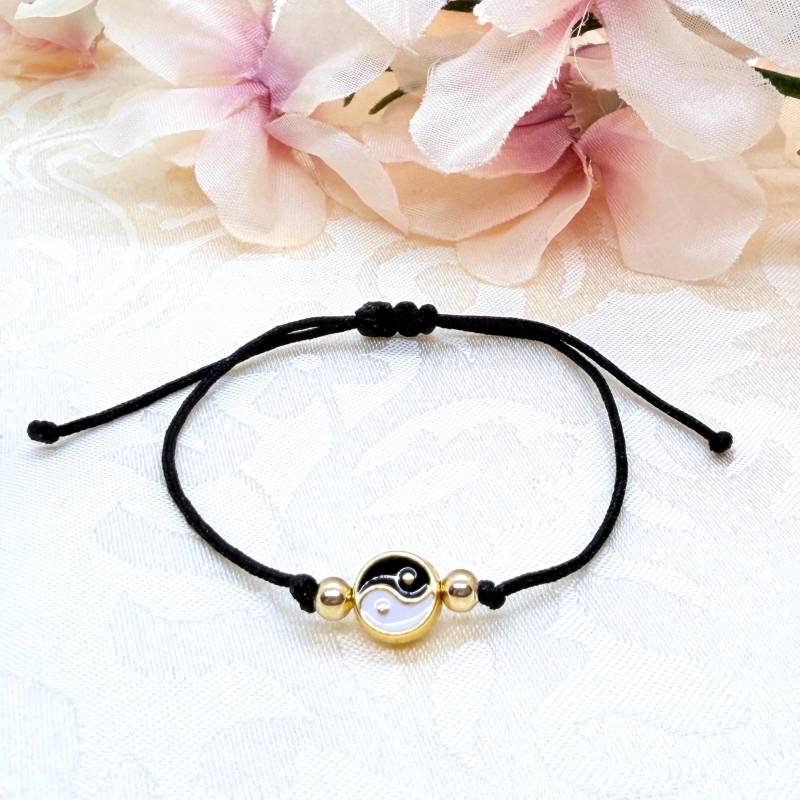 Yin Yang Makramee Armband - Filigranes von GluecksengeI