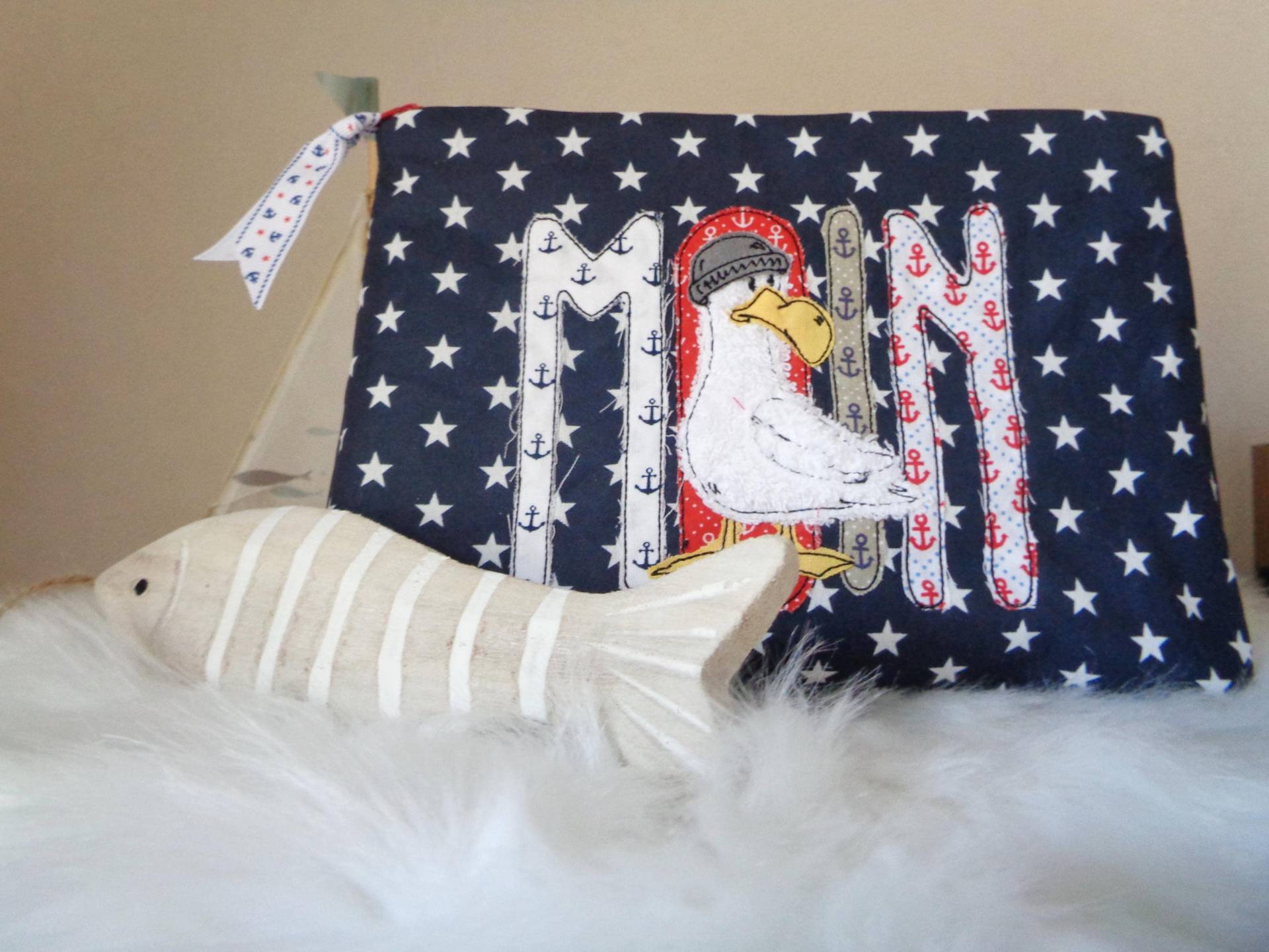 Kosmetiktäschchen - Erste Hilfe Täschchen Notfall Medikamente Aufbewahrung Moin Möwe von Gluecksmomente1