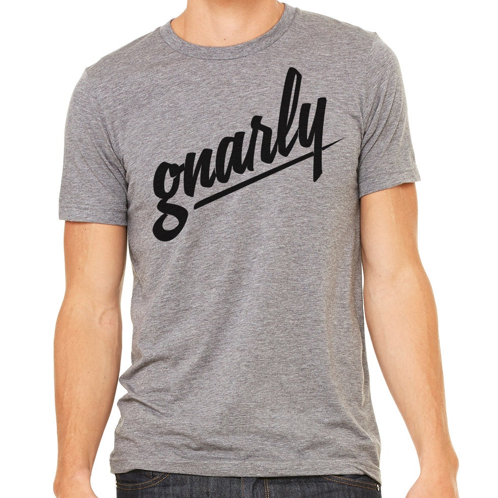 Herren Tri-Mix-Shirt Mit Gnarly-Logo Herren Tri-Mix-Shirt Mit Gnarly-Logo von GnarlyTshirts