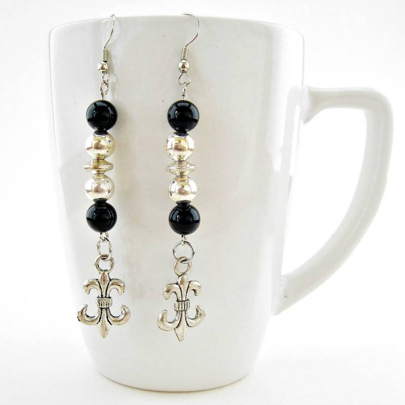 Fleur De Lis Ohrringe Aus Silber Und Schwarzem Onyx Fleur De Lis Ohrringe Aus Silber Und Schwarzem Onyx von GnosisCraftsandGifts