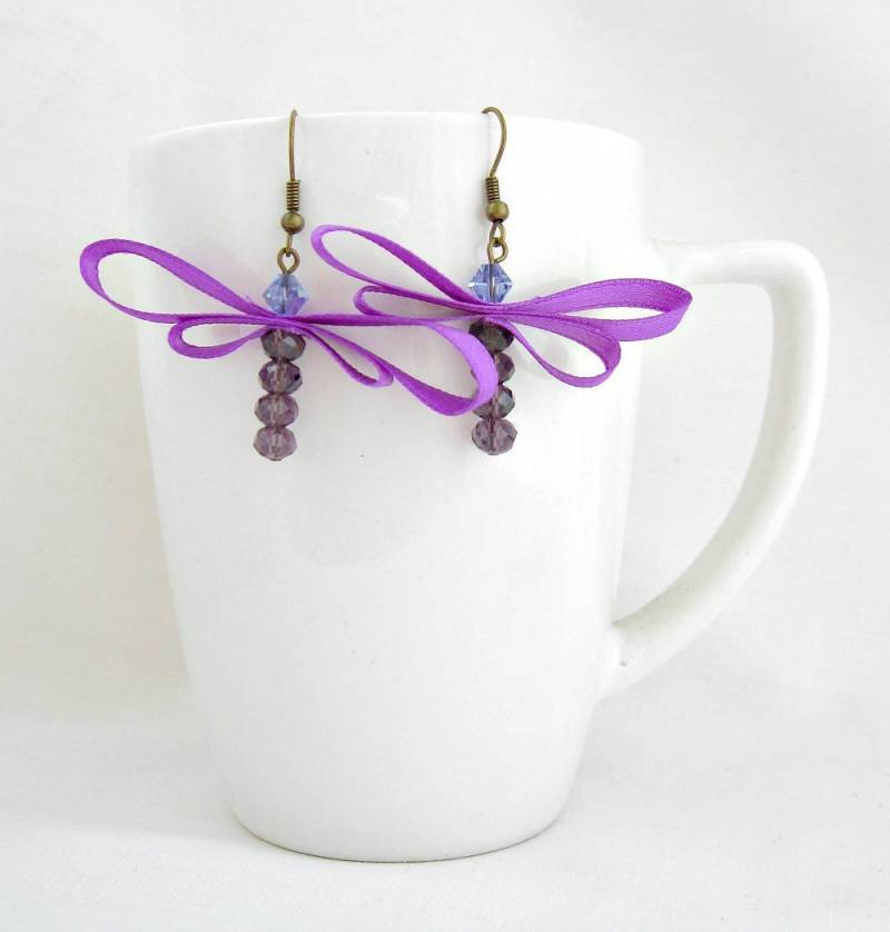 Lila Libellen Ohrringe Mit Swarovski Kristallen Lila Libellen Ohrringe Mit Swarovski Kristallen von GnosisCraftsandGifts