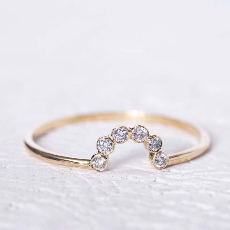 14K Gold Diamant Kronenring Schmaler Ehering von GoCustomJewelry