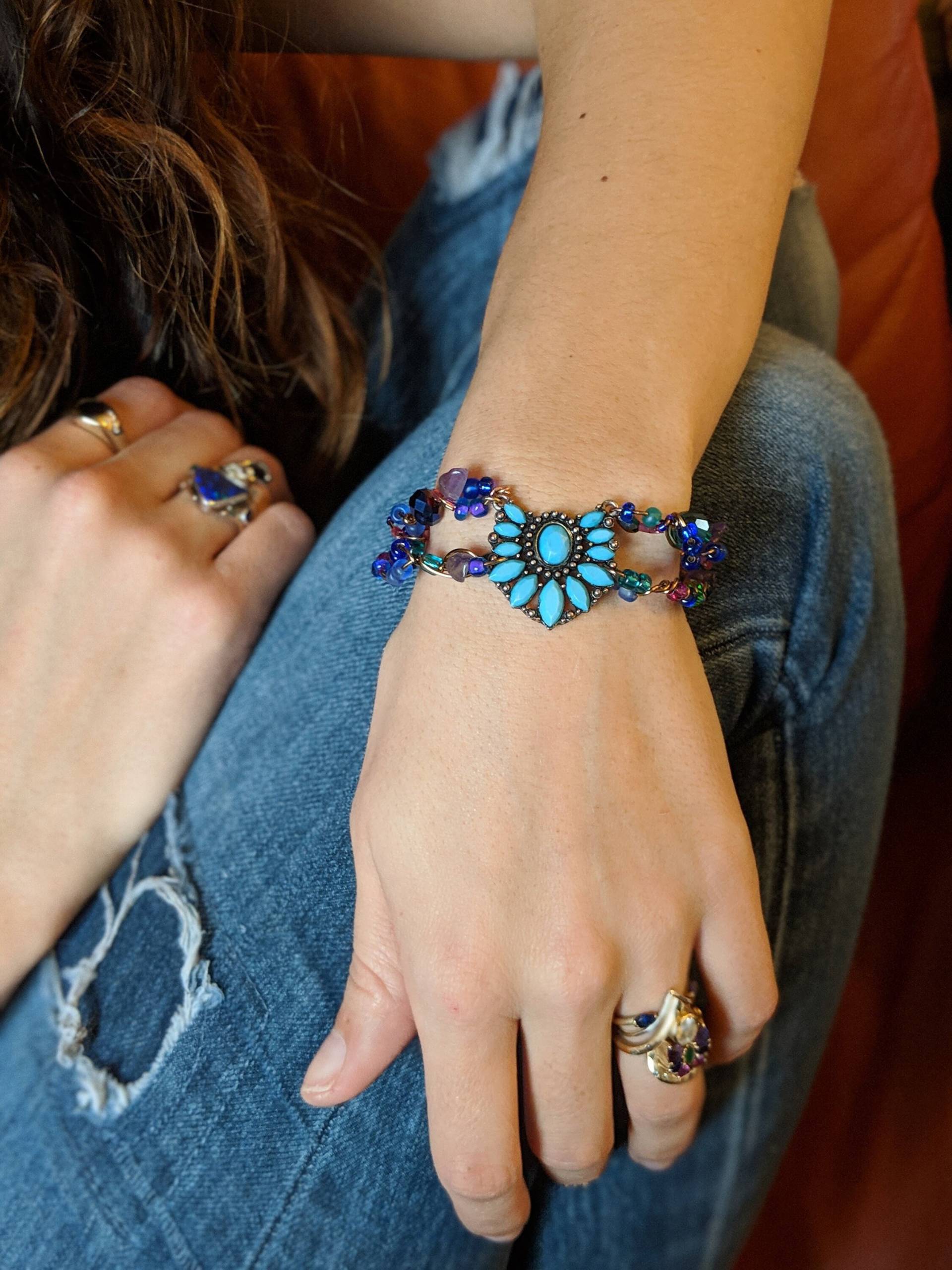 Amethyst Und Türkis Draht Gewickelt Armband von GoForTheBoldBoutique