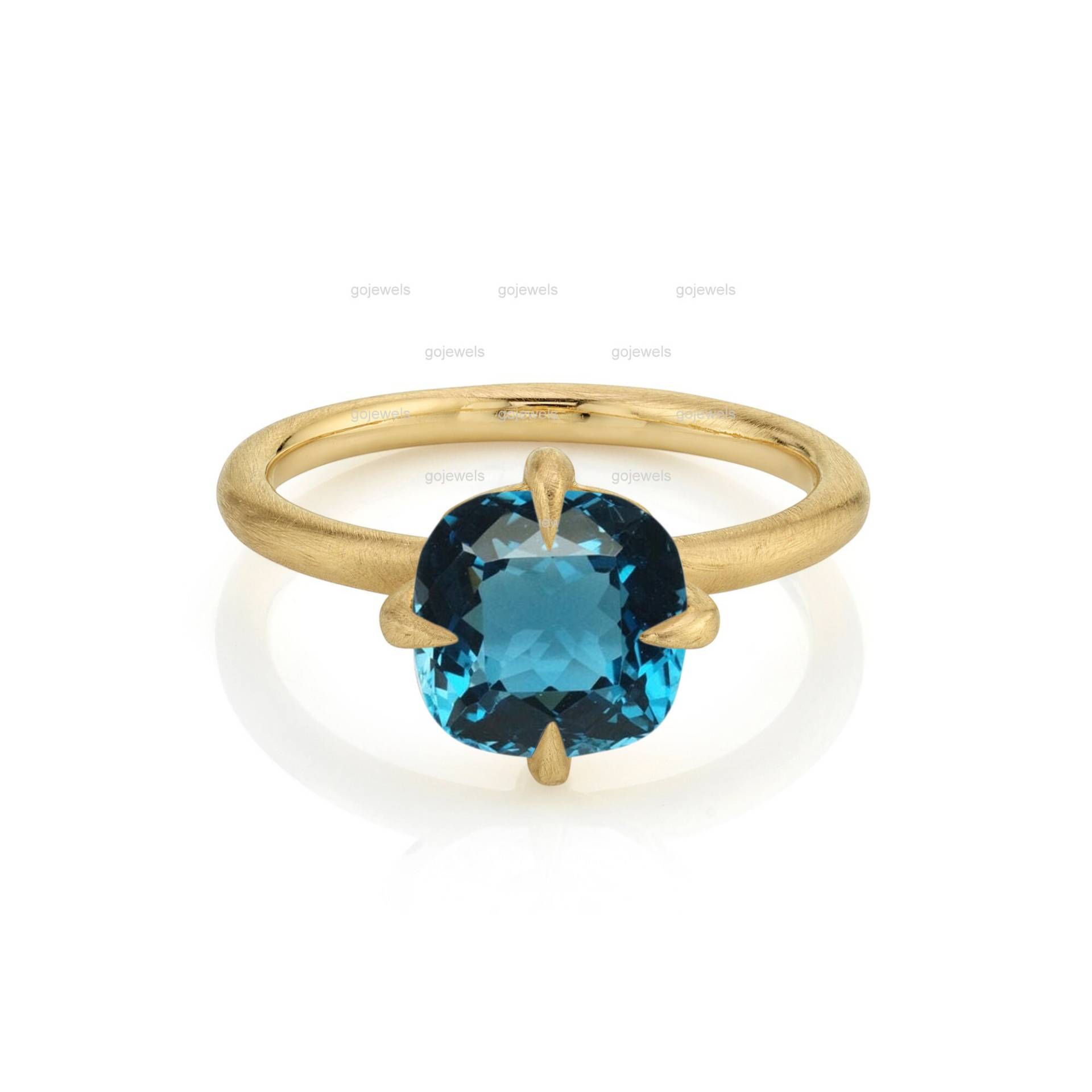 Kissenförmiger London Blue Topas Verlobungsring Für Frauen, 14K Solid Gold Ring, Solitär Verlobungsring, Handgemachter Ring Geschenk von GoJewels