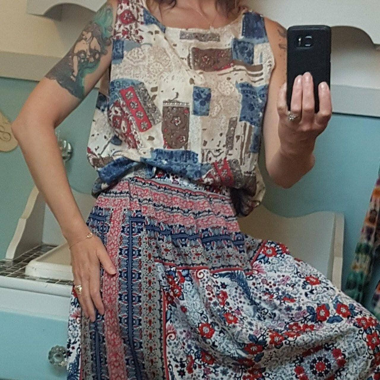 Seiden Top, Damen Bluse, Vintage Ärmelloses Tank, Selbstgemacht, Abstrakter Druck, Ärmellose Weste Tunika Top von GoRetroVintage