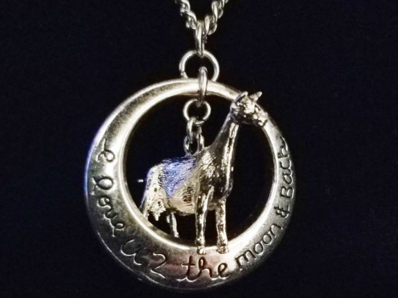 Milchziege "I Love U 2 The Moon & Back" Halskette Milchziege "I Love U 2 The Moon & Back" Halskette von GoatShirts