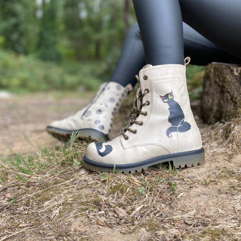 Handarbeit | Vegan Leder Frauen Ankle Goby Stiefel Schwarze Katze von GobyEurope