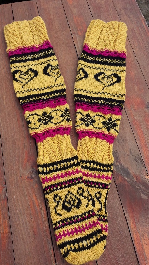 Handgestrickte Herz Leggings Aus Wolle Gemütliche Winter Tragbare Kunst Langsam Mode Umweltfreundliche Strick Heirloom Qualität Limitierte Auflage von GogArt