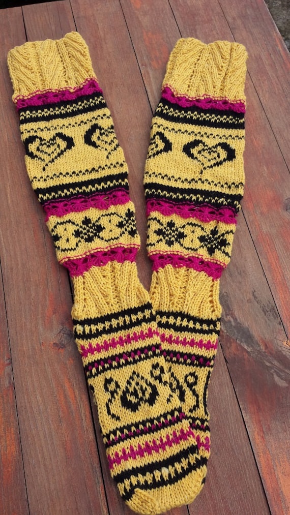 Handgestrickte Herz Leggings Aus Wolle Gemütliche Winter Tragbare Kunst Langsam Mode Umweltfreundliche Strick Heirloom Qualität Limitierte Auflage von GogArt