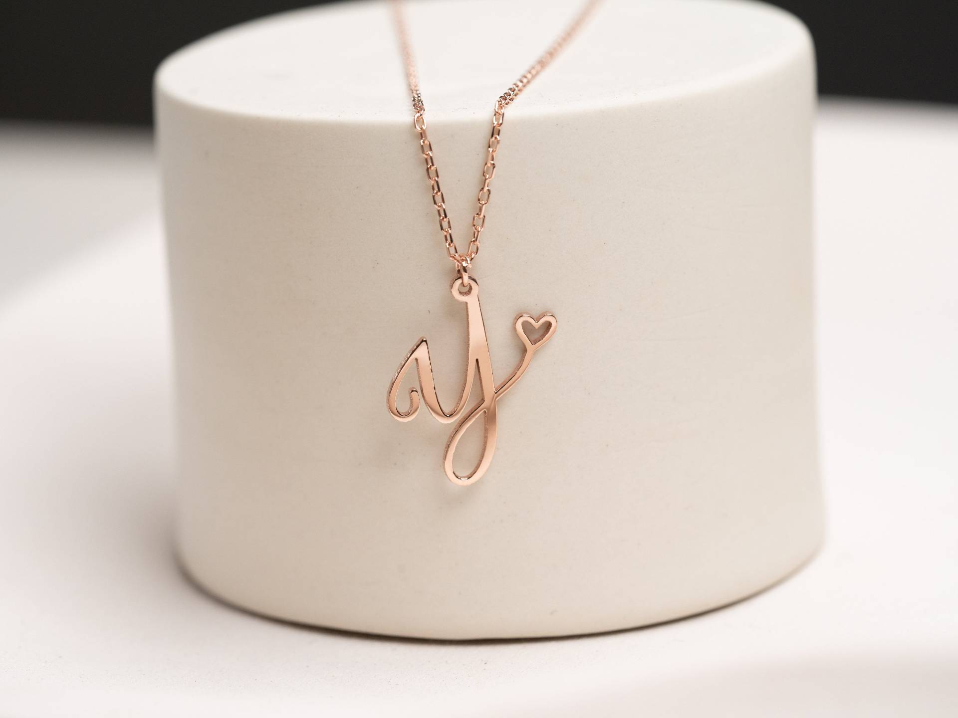 Initial Halskette Benutzerdefinierte Buchstabe Anhänger von GoldAndPieces