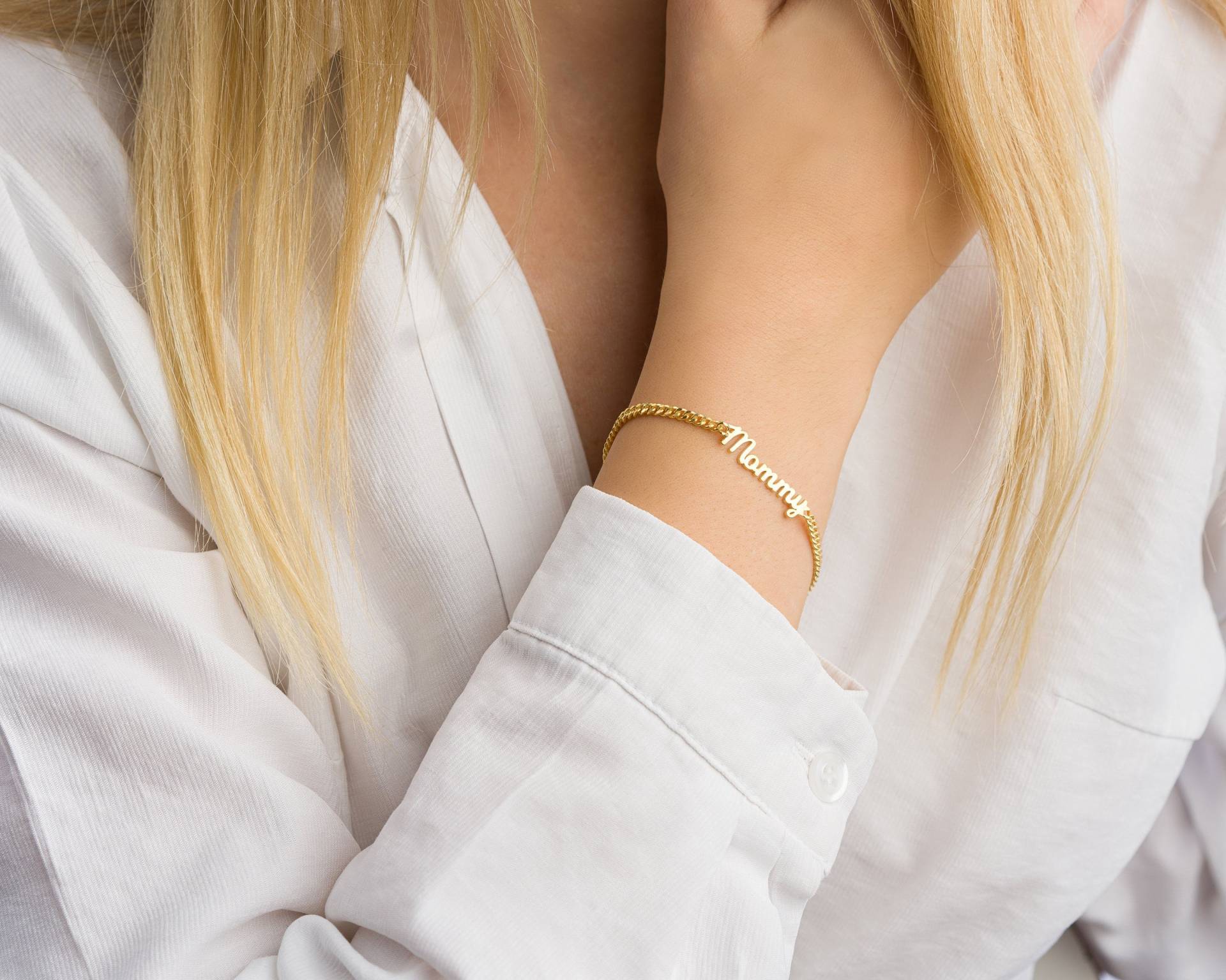 Personalisiertes Namensarmband Zierliches Sterlingsilber, Vergoldet von GoldAndPieces