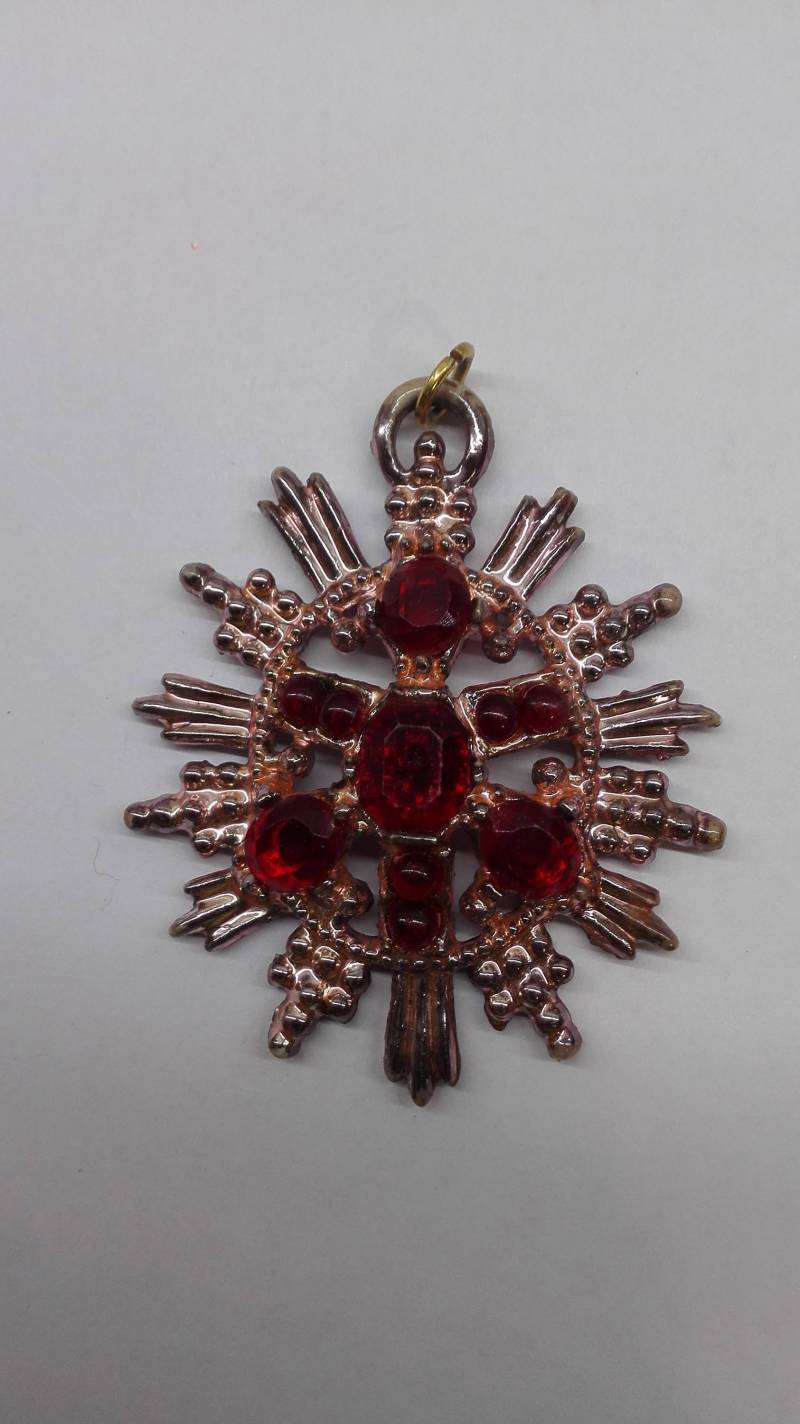 Rote Steine Karneval Rot Anhänger Suspension Hunger Drop Pod Plastik Kostüm Aufhängung von GoldAnt