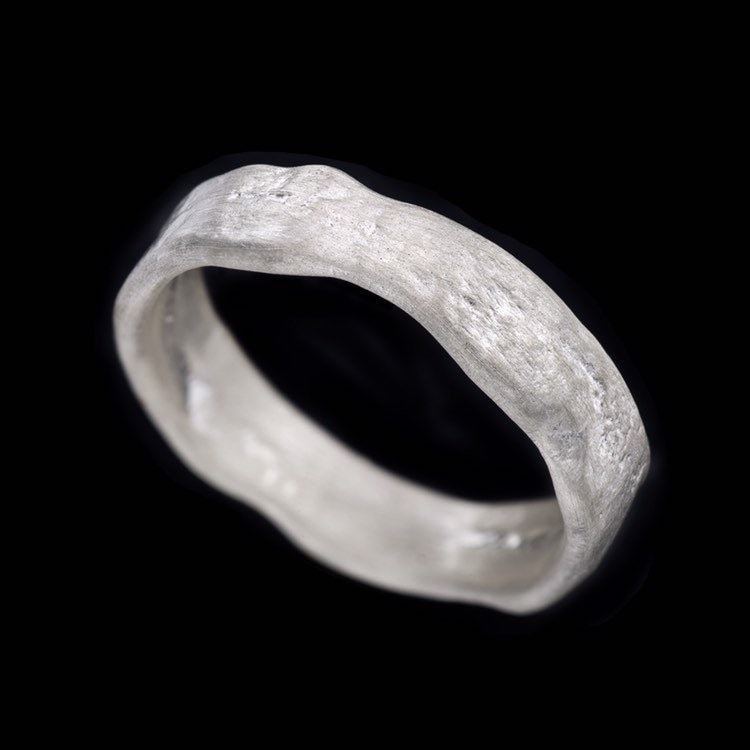 Natürliche Raue Look Breite Fusing Sterling Silber Herren Ring, Hochzeit Band, Unisex Schmuck, Männer Stapeln Resizierbar von GoldArtJewelry