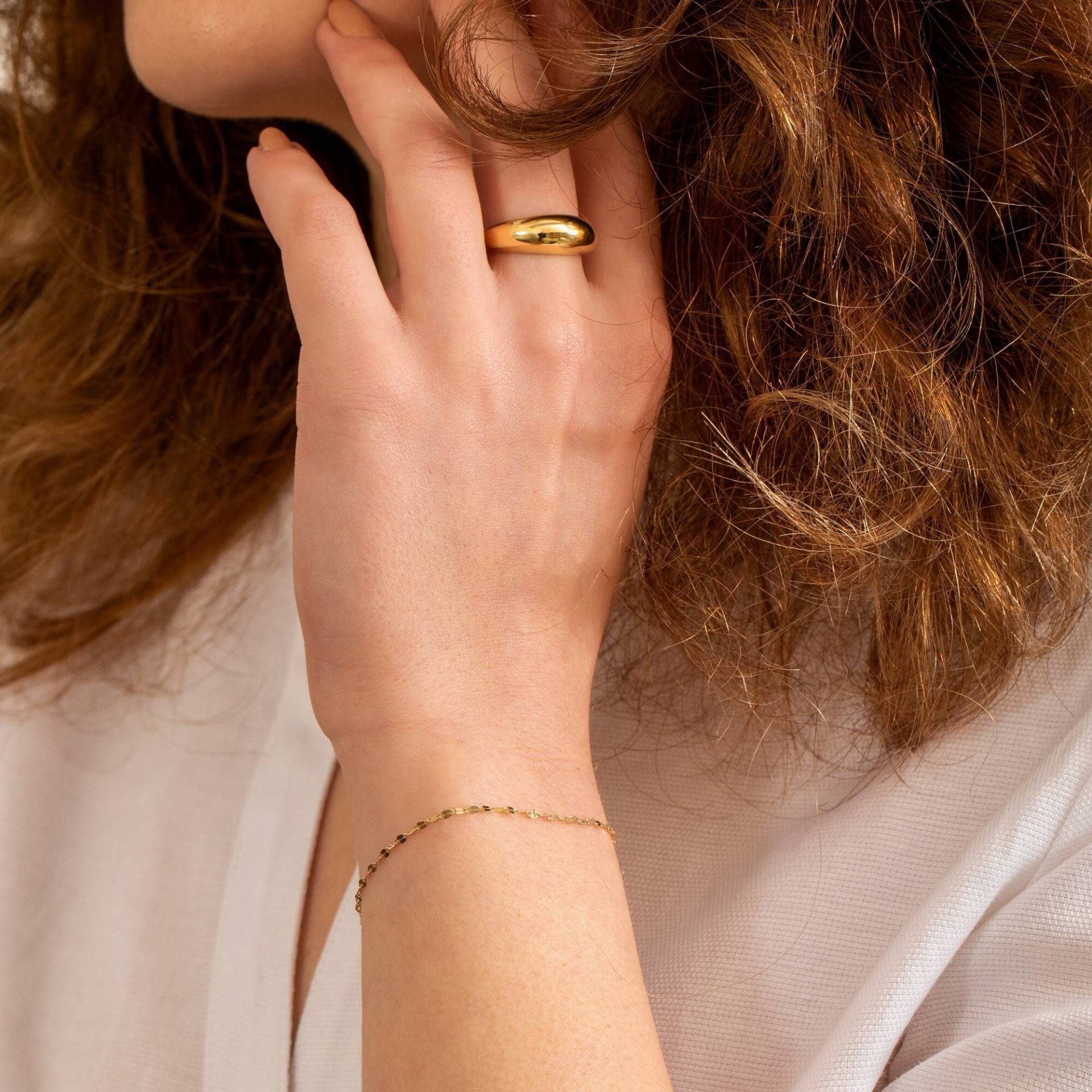 Glitter Kettenarmband 14K Echtgold Flache Gliederkette Goldarmband, Sparkle Dünne Kette Armband, Pailletten Facettierte Geschenk Für Sie Glitter Kettenarmband 14K Echtgold Flache Gliederkette Goldarmband, Sparkle Dünne Kette Armband, Pailletten Facettierte Geschenk Für Sie von GoldByHeart