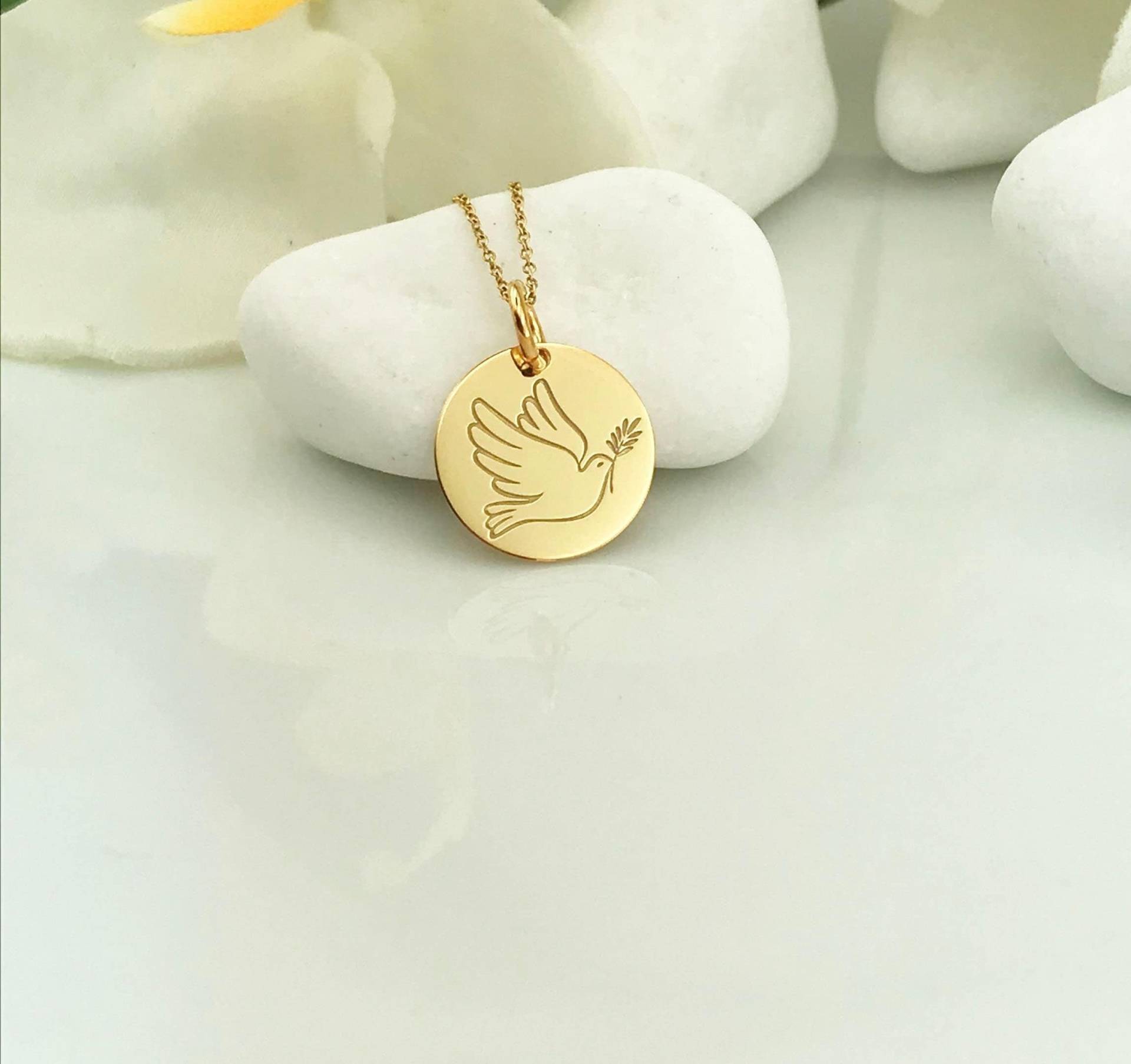 Echt 14K Solid Gold Taube Halskette, Personalisierte Anhänger, Friedenstaube Vogel Charm Zierliche Schmuck von GoldCubeLab