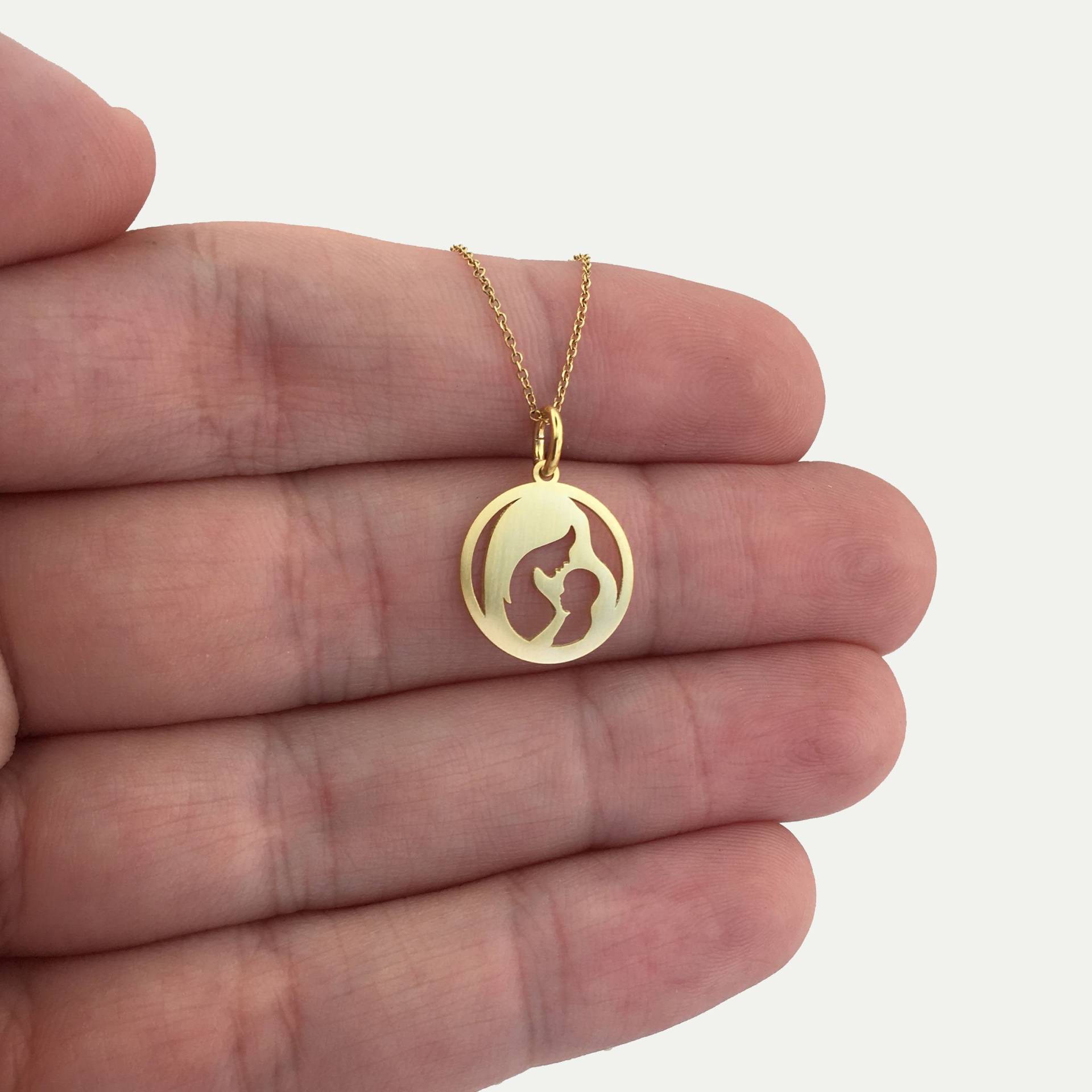 Echte 14K Solid Gold Mutter Mit Baby Halskette, Personalisierte Anhänger, Gebürstet Finish Charm & Juwel von GoldCubeLab