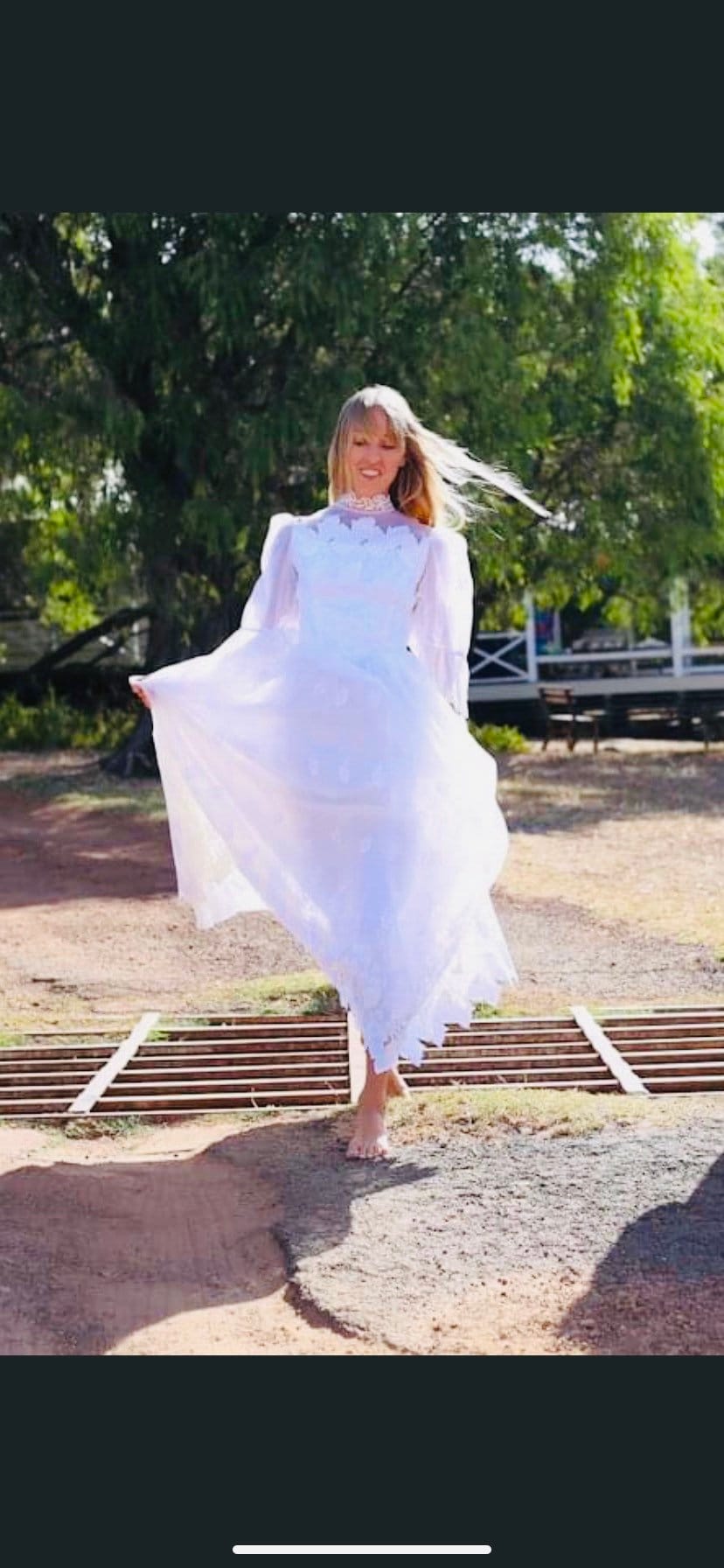 80Er Jahre Spitzen Brautkleid. Sehr Klein von GoldFeverVintage