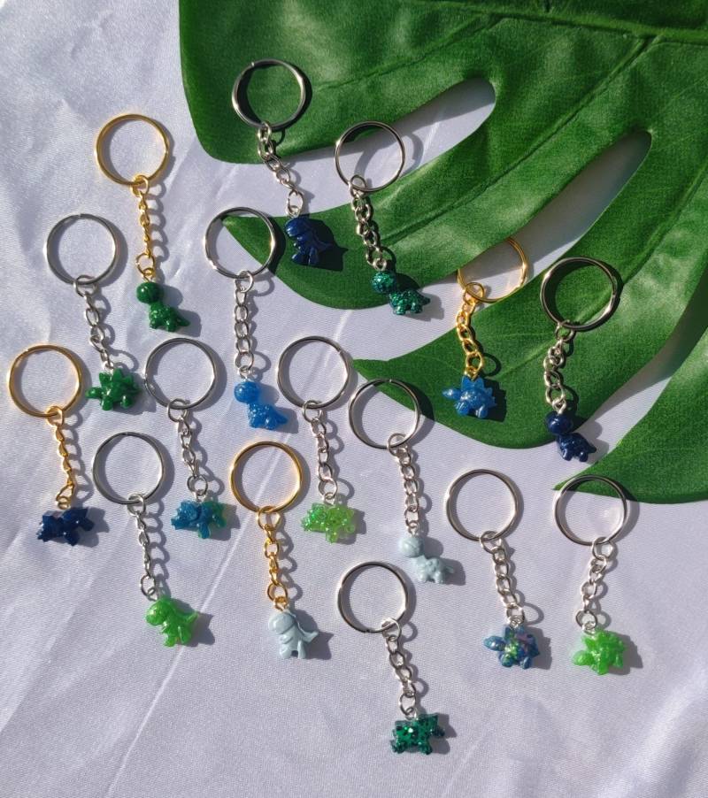 Dino/Keychain Resin Schlüsselanhänger Dino/Keychain Resin Schlüsselanhänger von GoldLiebeResinArt