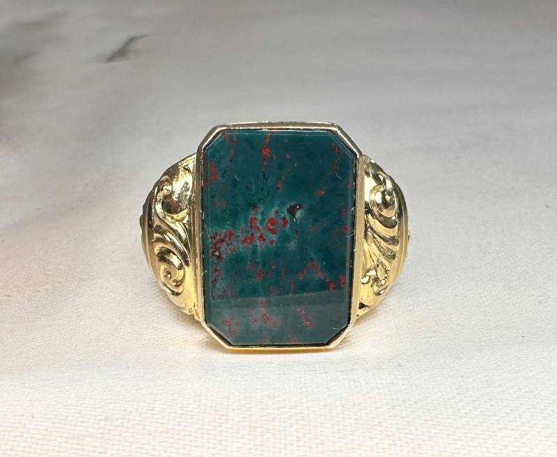 Antiker Blutstein Siegelring Vergoldet Art Deco, Us-Größe 9 von GoldRingClub