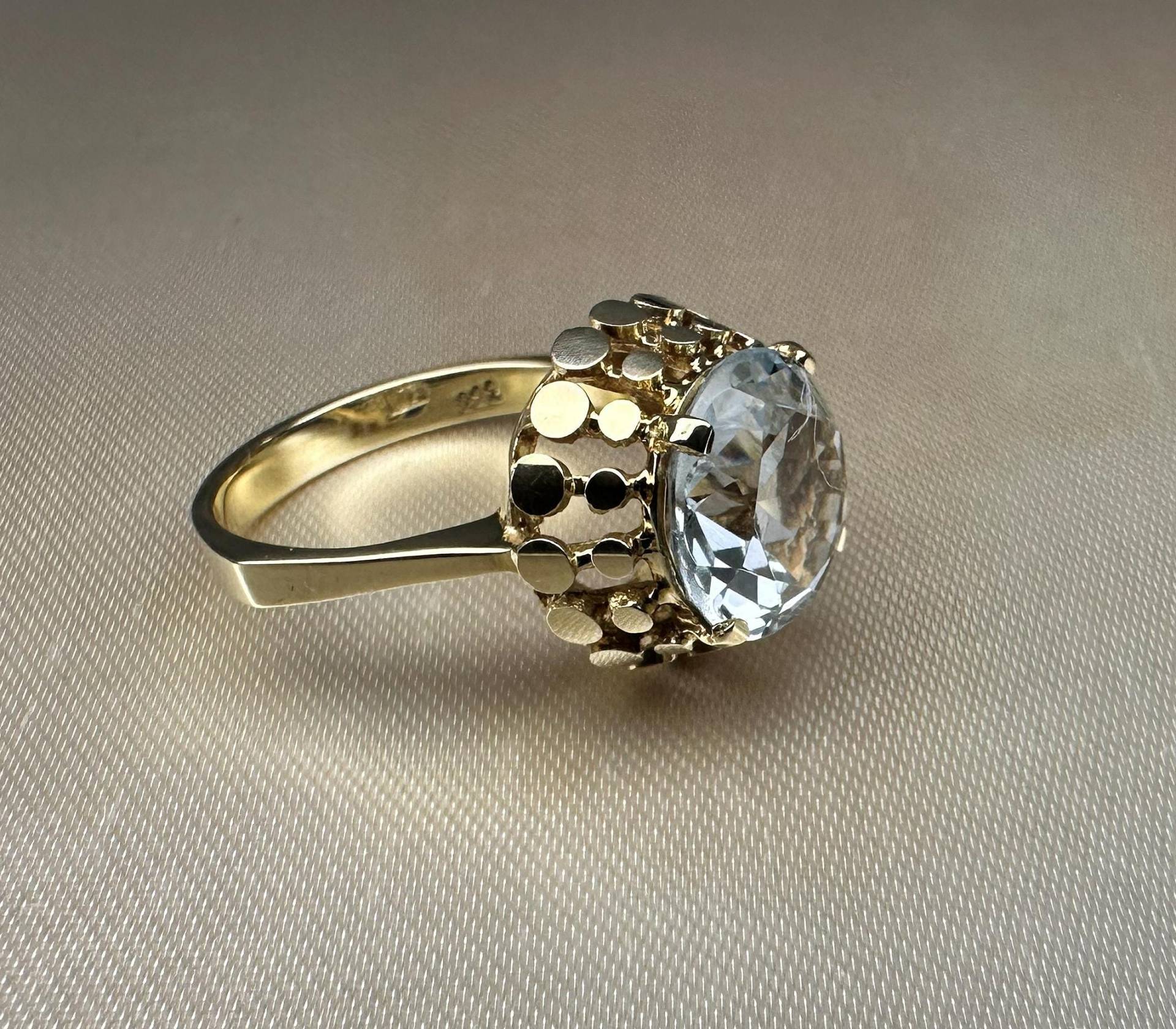 Antiker Deutscher 8K Gold Spinell Ring, Cocktail Us Größe 6 3/4 von GoldRingClub