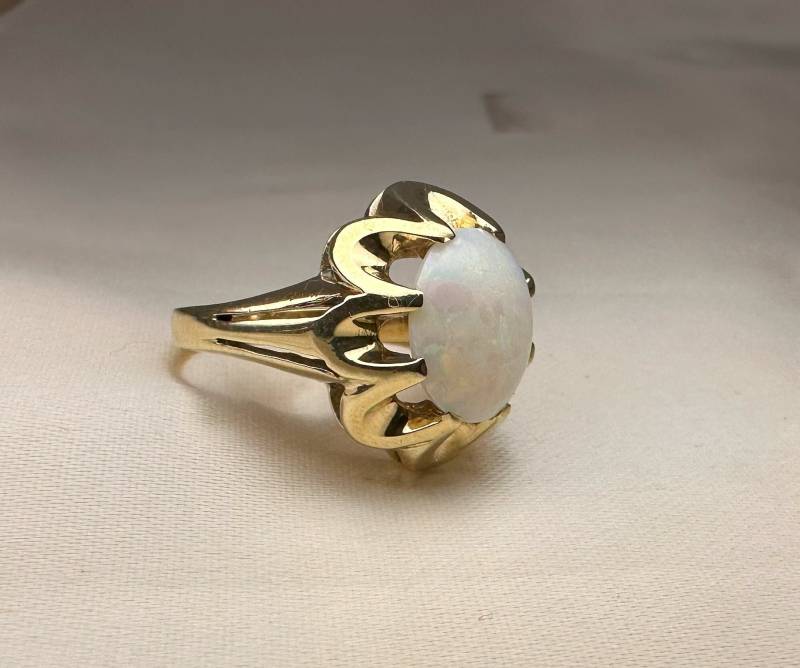 Antiker Deutscher Opalring Aus 8 Karat Gold, Art-Deco-Ring, Us-Größe 5 3/4 von GoldRingClub