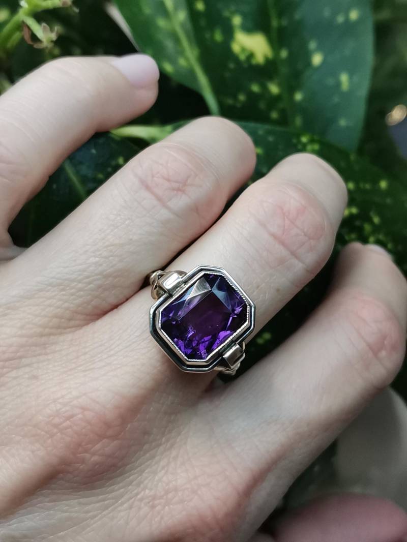 Großer Antiker Silberring Mit Amethyst von GoldRingClub