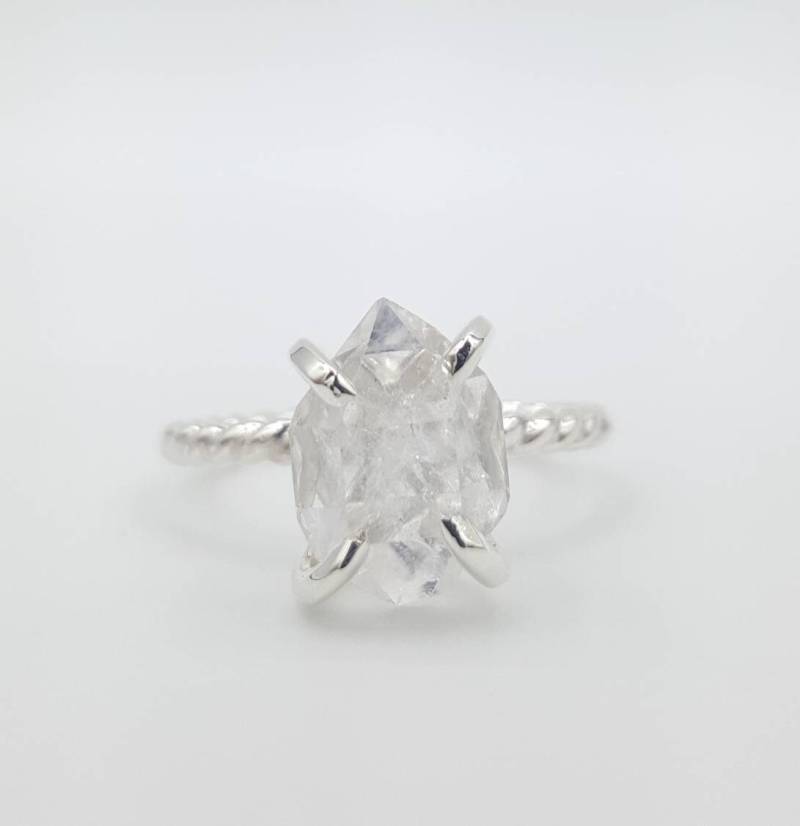 Twisted Band Herkimer Diamant-Ring von GoldSilverAndGems