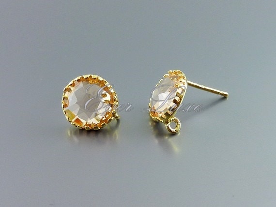 Pfirsich Champagner Glasstein Ohrstecker Vergoldetes Messing | 1 Paar von GoldSwan