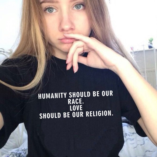 Love Sollte Unsere Religion T-Shirt Lässiges Tumblr Grunge T-Shirt von GoldTees