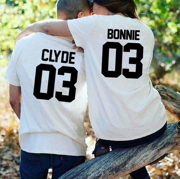 Bonnie Und Clyde Partnerlook T-Shirt von GoldTees