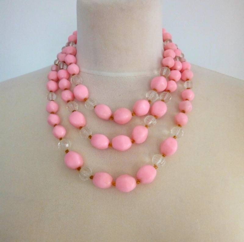 Perlen Anweisung Halskette Multi-strang in Rosa, Blass Rosa Perlenkette, Schmuck, Halskette, Leicht Perlen Anweisung Halskette Multi-strang in Rosa, Blass Rosa Perlenkette, Schmuck, Halskette, Leicht von Golda2Hand