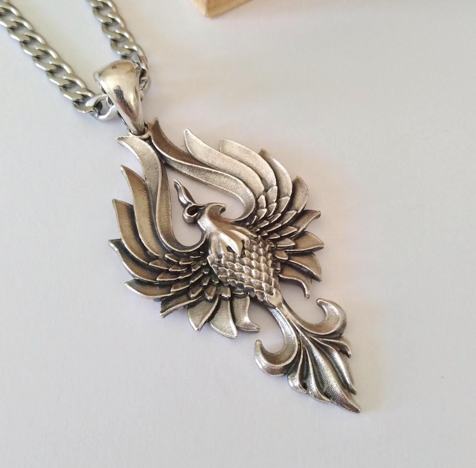 Oxidierte Silber 925 Phoenix Anhänger | Handgefertigte Halskette Herren Oxidierte Silber 925 Phoenix Anhänger | Handgefertigte Halskette Herren von GoldandSilverDesign
