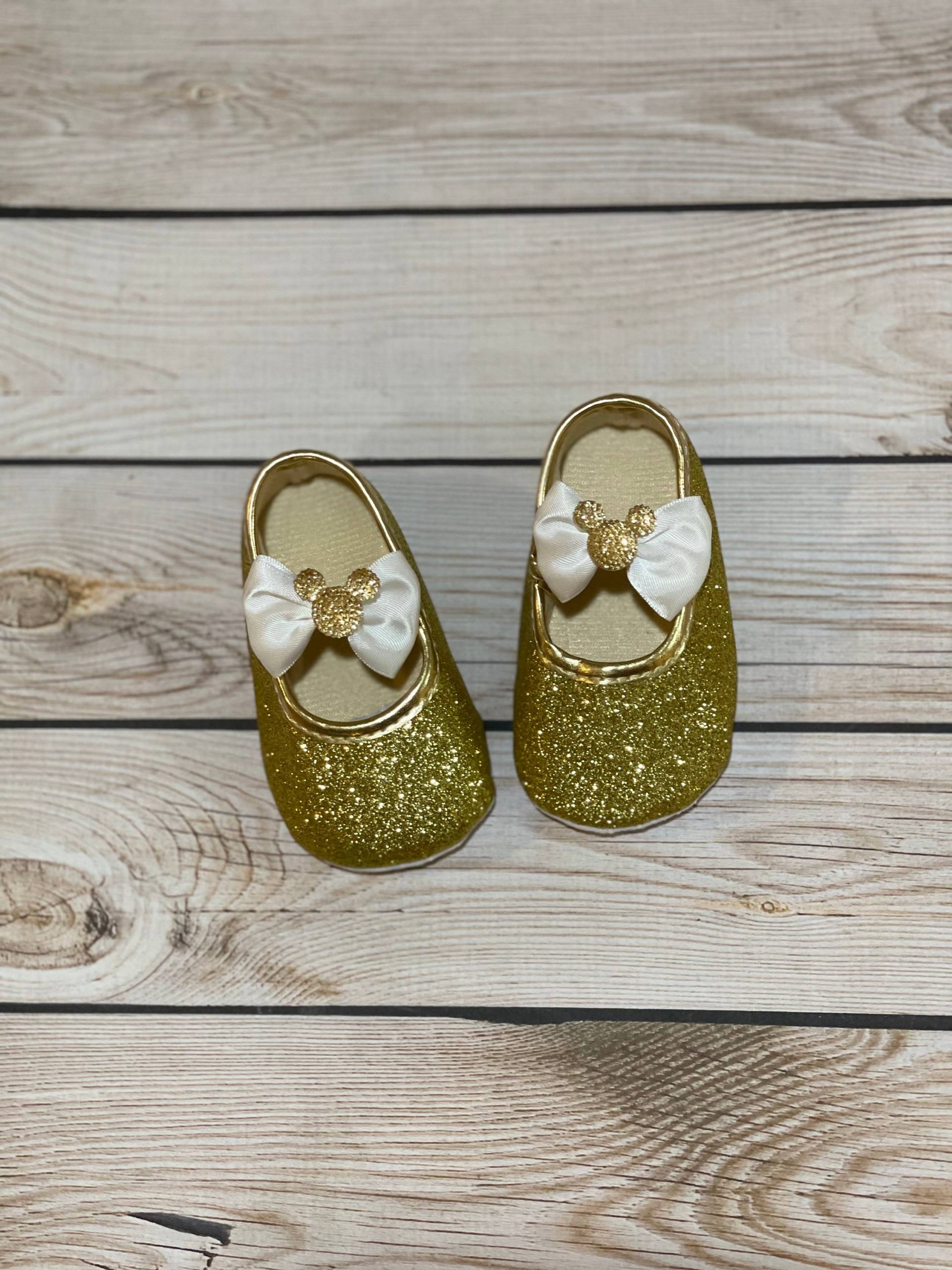 Baby Glitzer Schuhe, Minnie Maus Gold Weiße Schleifenschuhe, Erste Geburtstagsschuhe Mädchen, Glitzernde Schuhe von Goldclouds