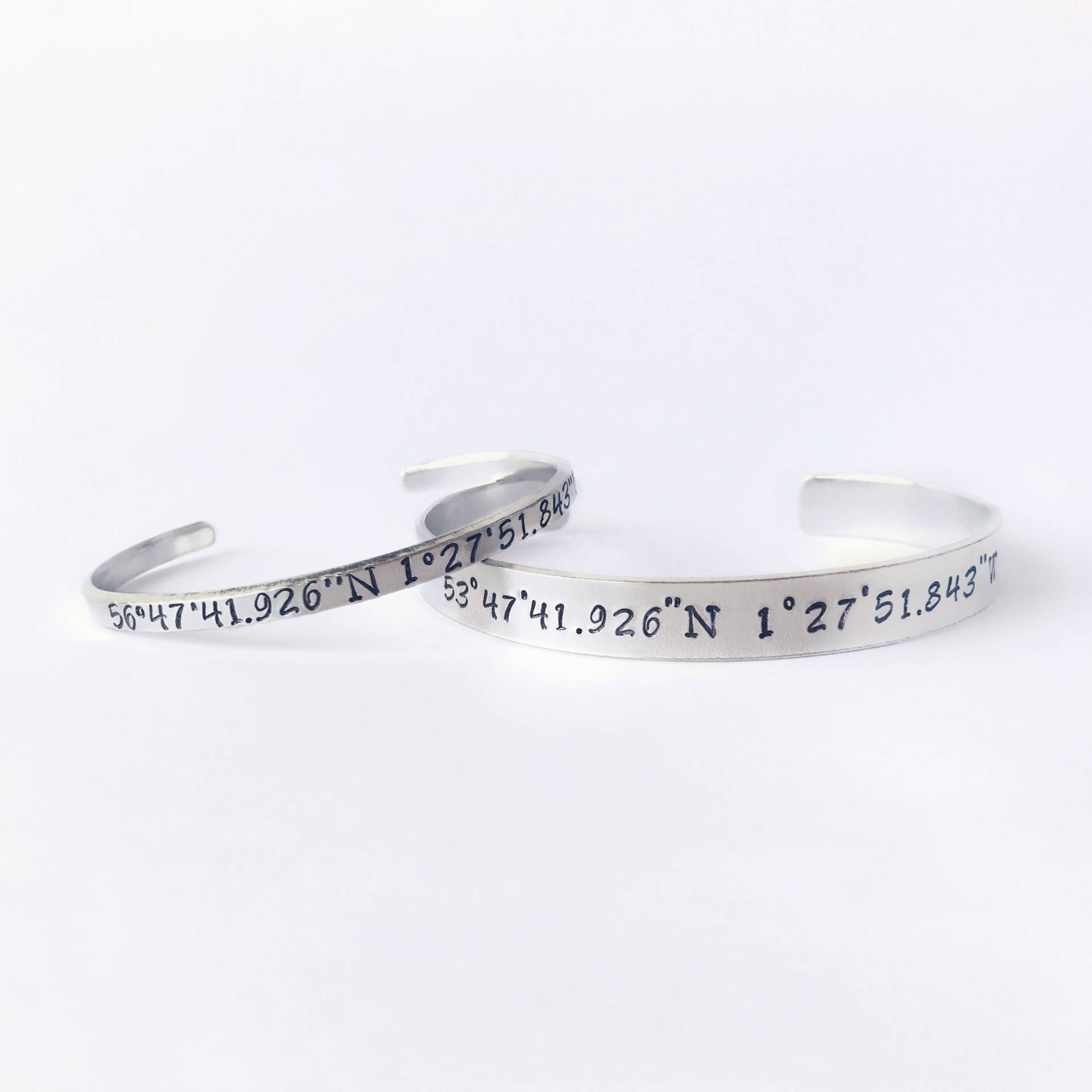 Koordinaten Armband // Für Sie Und Ihn Längengrad Breitengrad Geschenk Eine Lange Distanz Personalisierte Individuelle Armspange Koordinaten Armband // Für Sie Und Ihn Längengrad Breitengrad Geschenk Eine Lange Distanz Personalisierte Individuelle Armspange von GoldcrestDesignsUK