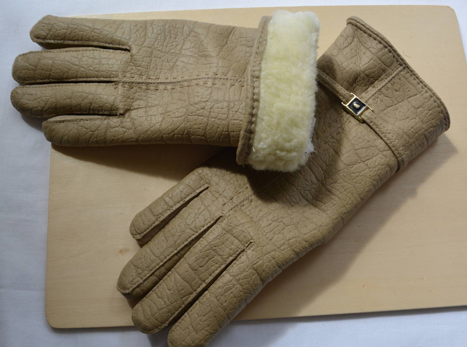 Vintage Frauen Beige Handschuhe Größe Xs/6 Winter Warme Damen Tan Kunstleder Gefütterte Vollfinger-Handschuhe von Goldeas