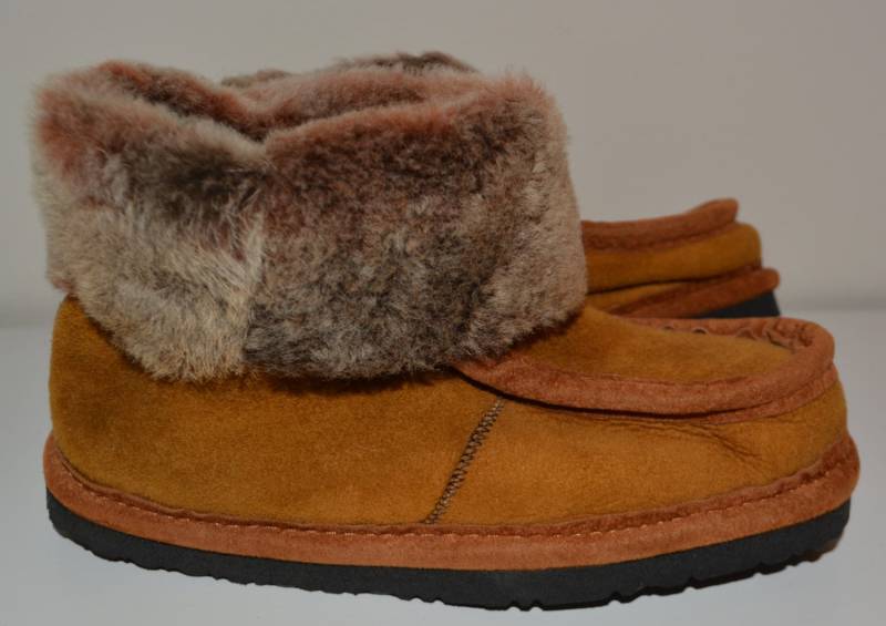 Vintage Haus Winter Hausschuhe Stiefel Für Baby Jungen Mädchen Größe 27 Braun Schaffell Echtleder Wildleder Handgemachte Sherpa Schuhe Kalter von Goldeas