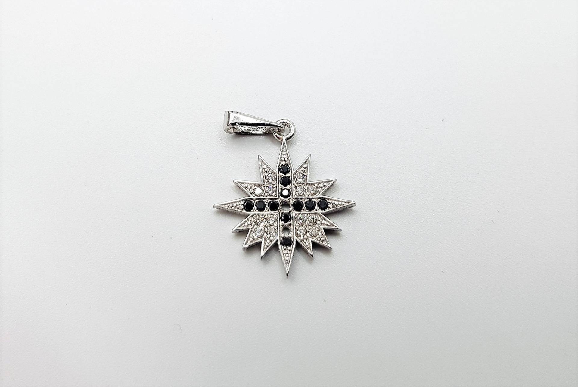 14K Gelbgold Heiliger Stern Von Bethlehem Kreuz Anhänger Mit Schwarz Weiß Diamant, Gold Charm, Religiöser Charm Schmuck von GoldenAge101