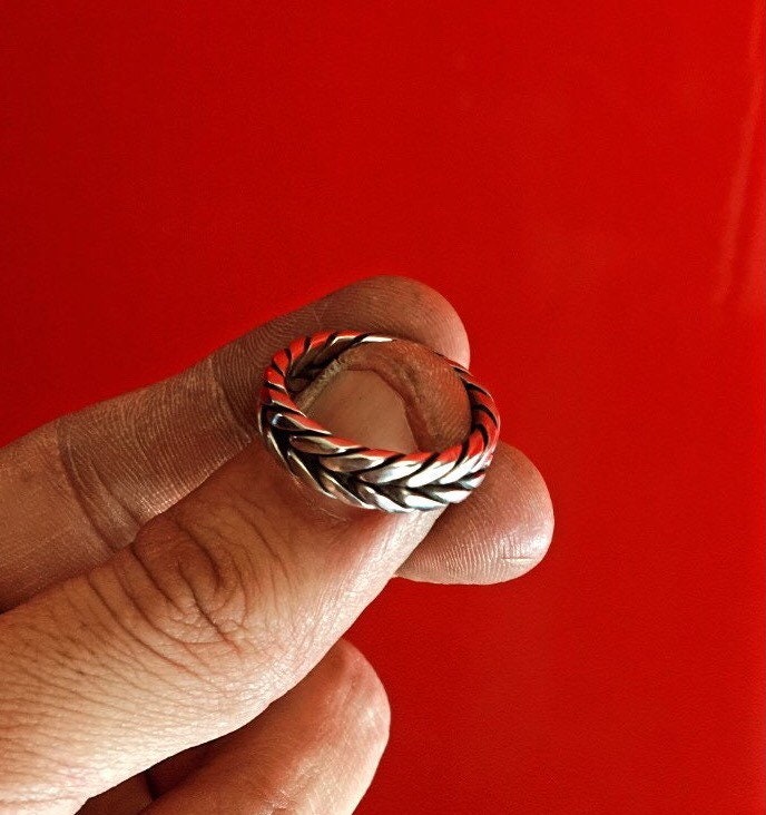 2 Reihen Twist Ring Johnnycuen.com 2 Reihen Twist Ring Johnnycuen.com von GoldenArmJewelry