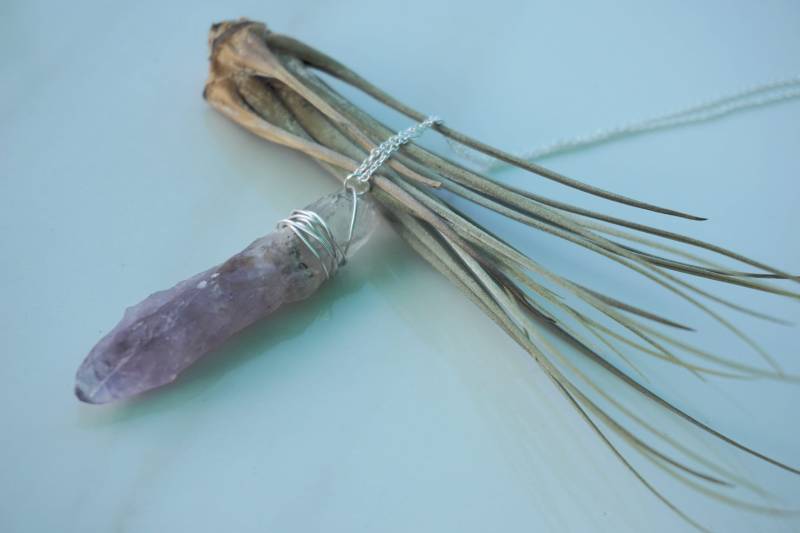 Auralit 23 Amethyst Halskette, Roh, Anhänger, Edelstein Silber Boho Kette Auralit 23 Amethyst Halskette, Roh, Anhänger, Edelstein Silber Boho Kette von GoldenBeeJewels